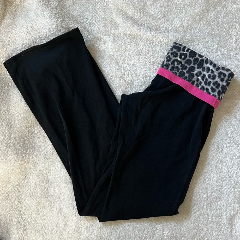 Leopard Express Yoga Pants